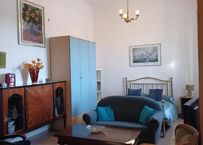 Geo Carfritt House